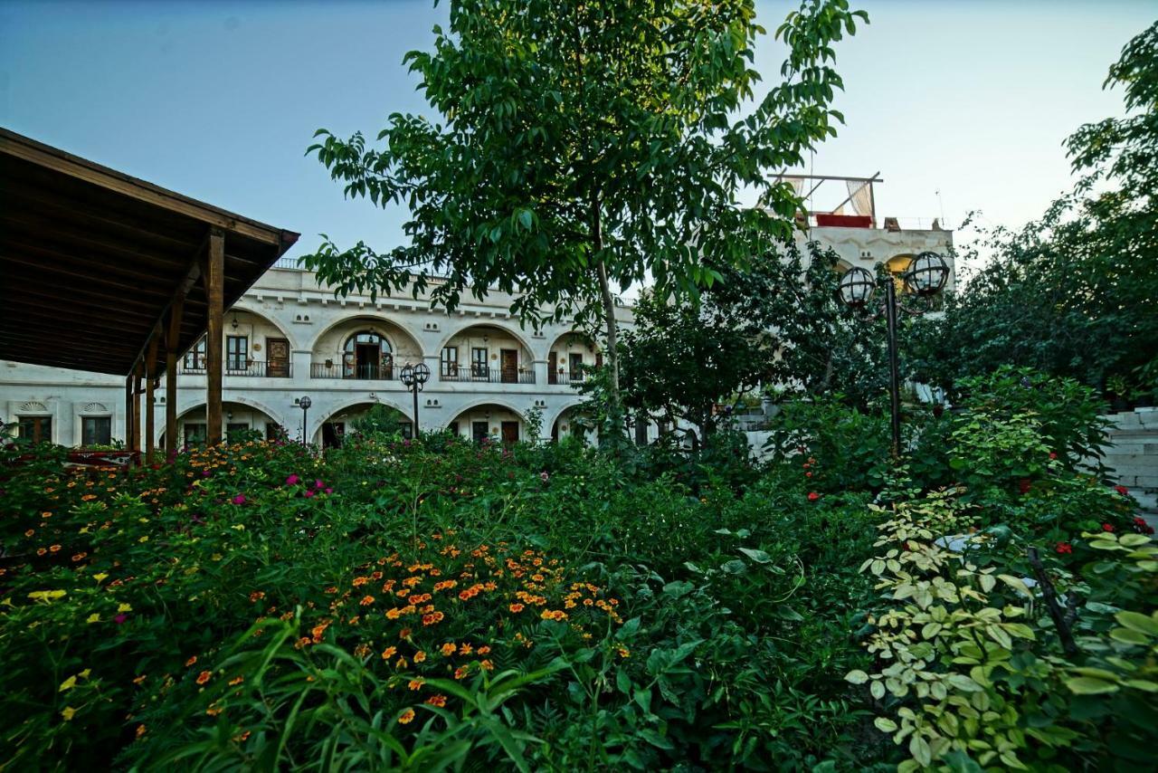 Lucky Cave Hotel Cappadocia Goreme Exterior photo